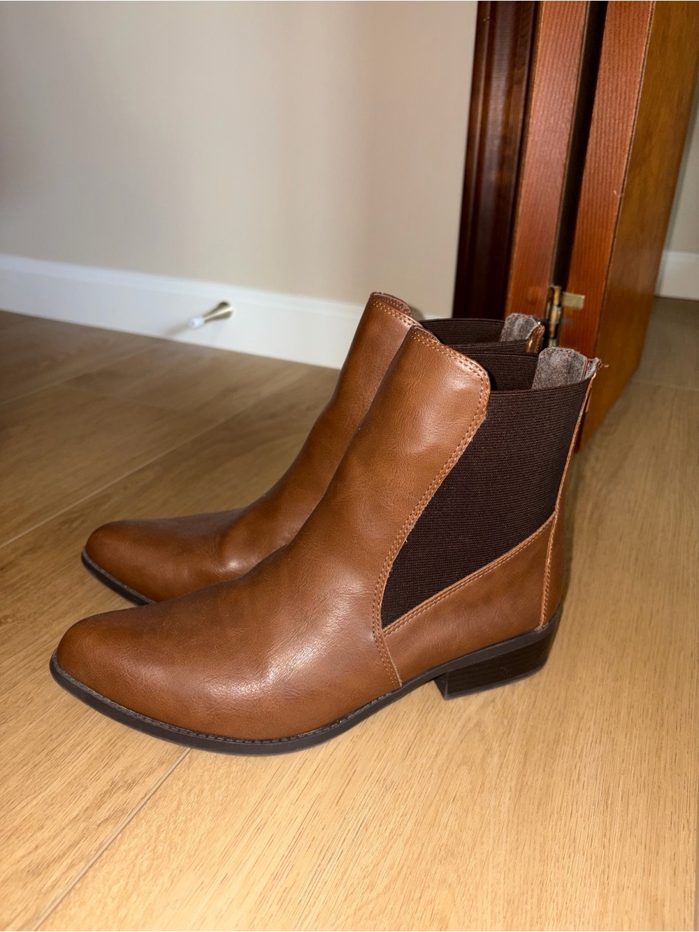 Brown Chelsea Ankle Boots - Classic Slip-On Style with zipper back